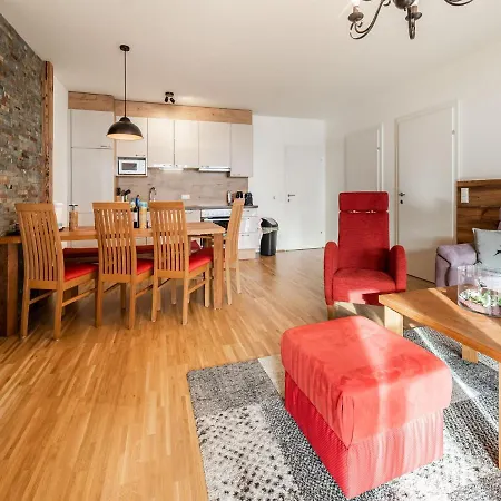 Top- 4 Star Apartment In Tamsweg Near Ski Area Daire