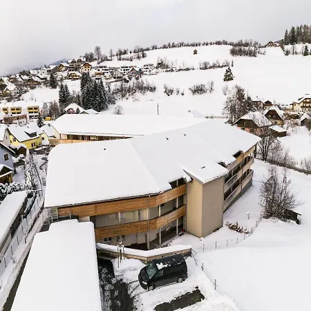 Top- 4 Star Apartment In Tamsweg Near Ski Area Daire Tamsweg