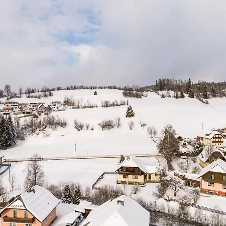 Top- 4 Star Apartment In Tamsweg Near Ski Area Tamsweg