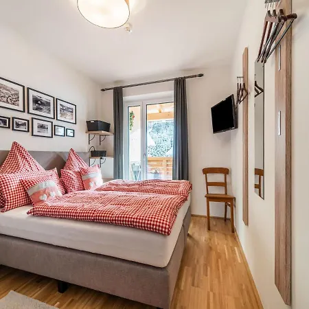 Daire Top- 4 Star Apartment In Tamsweg Near Ski Area