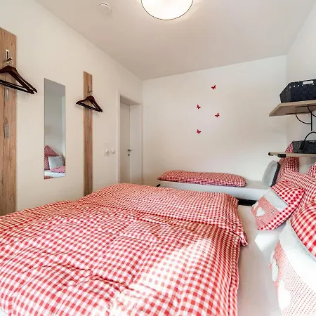 Daire Top- 4 Star Apartment In Tamsweg Near Ski Area Tamsweg