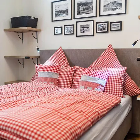 Daire Top- 4 Star Apartment In Tamsweg Near Ski Area