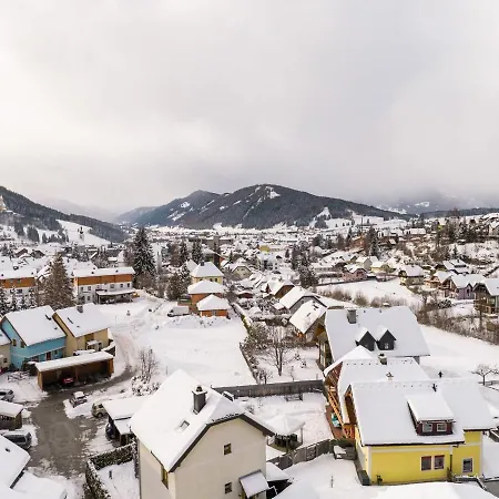 Top- 4 Star Apartment In Tamsweg Near Ski Area Tamsweg